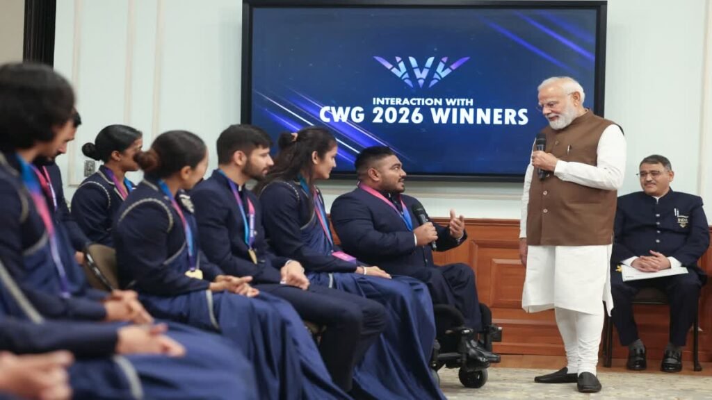 PM मोदी की कॉमनवेल्थ गेम्स के मेडलिस्ट से मुलाकात, देखें वीडियो