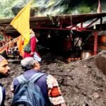 चमोली में भारी से कल्पेश्वर महादेव परिसर में घुसा मलबा, पौड़ी-देवप्रयाग मार्ग लगातार हो रहा बाधित